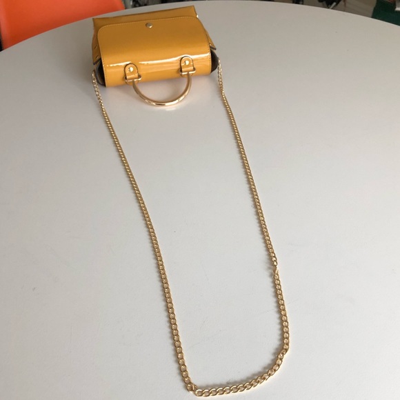 Unbranded studded mustard yellow bag - Picture 7 of 7